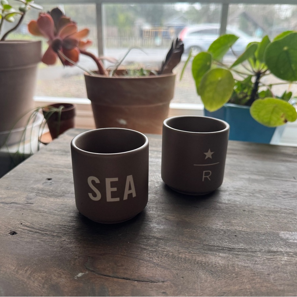 Starbucks Reserve Seattle Limited Edition Ceramic Espresso Shot Glasses